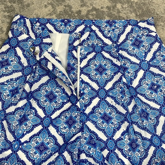 NWT Blue Rain Francescas Ava Kaleidoscope Print Trouser Shorts Blue Vacation M - Picture 11 of 15